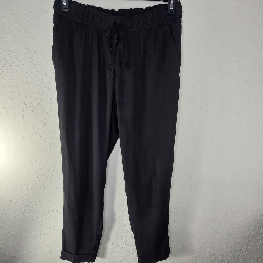 Ann Taylor LOFT Marisa Size 4 Pull-on Drawstring Light Flowy Relaxed Crop Pant